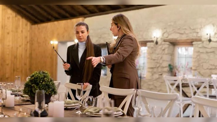 Event planner cần kiểm soát đội nhóm tốt